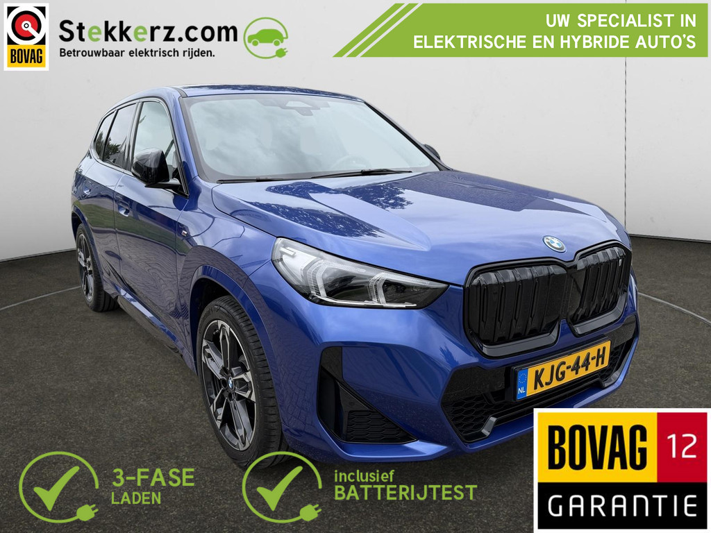 BMW iX1 xDrive30 67 kWh 53067232-0.jpg | Stekkerz.com